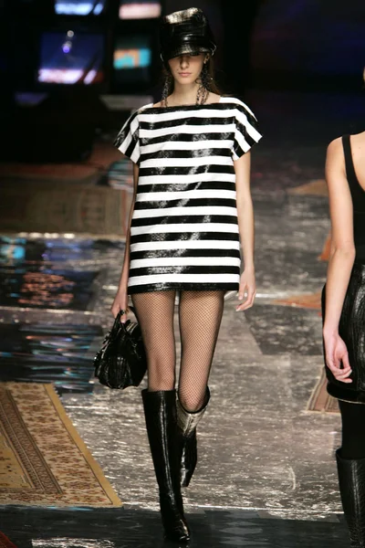 Look 6